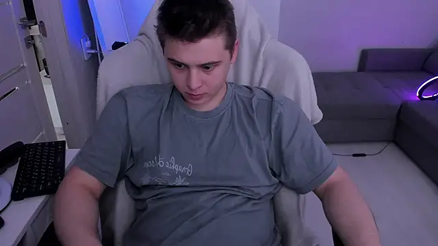 max sm1th online show from March 7, 2026, 7:16 am