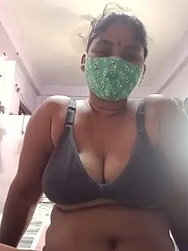 Snapshot of sexyladdupilla chatting on May 14, 2026, 6:53 am sexyladdupilla online show from May 14, 2026, 6:53 am
