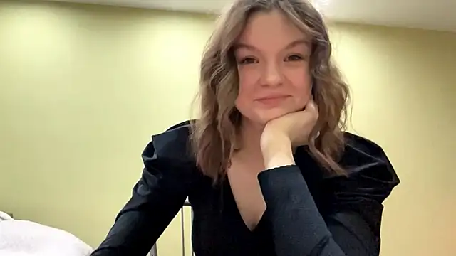 AliveCute online show from February 27, 2026, 5:24 pm