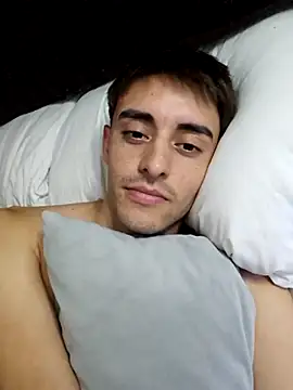 gastontwink online show from March 7, 2026, 8:06 pm