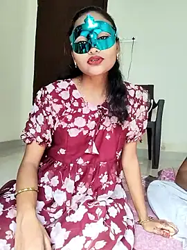 Sweet Cpl  online show from March 1, 2026, 4:03 am