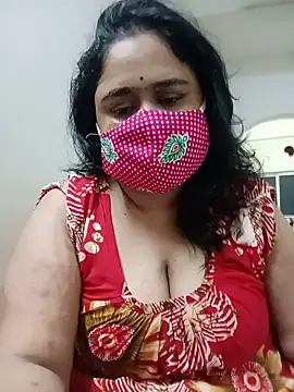 Snapshot of diyadey chatting on June 25, 2026, 8:35 pm diyadey online show from June 25, 2026, 8:35 pm