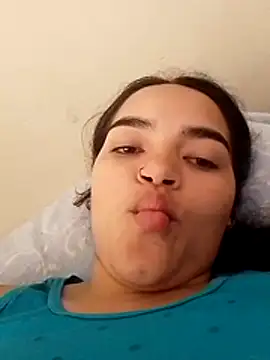 amomentofpassion 1 online show from March 5, 2026, 11:17 am