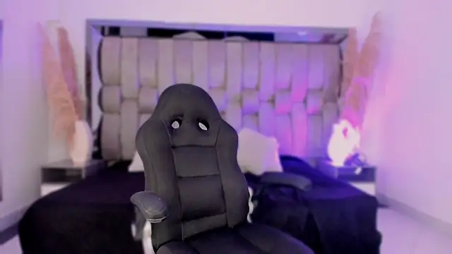 AgathaUwuDoll online show from March 28, 2026, 8:30 pm