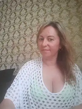 ChristinaYork online show from June 5, 2026, 10:21 am