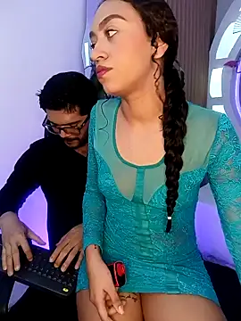 ritzabeth daniel online show from April 21, 2026, 2:26 am