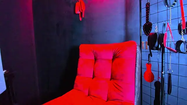 Antonella fox bdsm online show from March 5, 2026, 8:05 pm