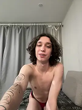 PrettylnPink  online show from March 5, 2026, 10:28 pm