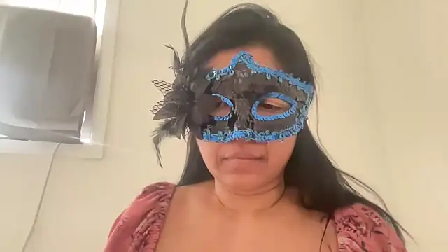 Sexy Booty11 online show from March 5, 2026, 9:33 pm