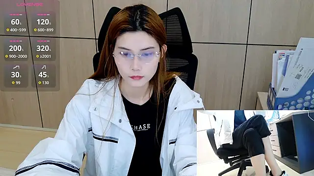 zhen-68 online show from April 23, 2026, 2:35 am