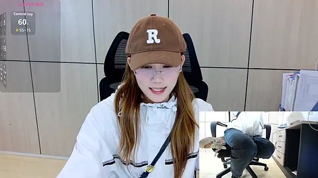 zhen-68 online show from April 30, 2026, 12:44 pm