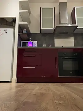 Kamorana online show from April 6, 2026, 10:49 am