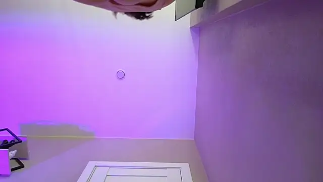 Cute Auggie8 online show from April 23, 2026, 12:29 pm