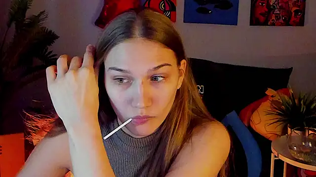 Sweet Emilya online show from March 15, 2026, 3:23 am