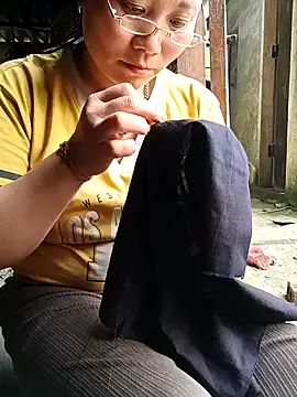 Lindxx-hot online show from April 21, 2026, 1:42 am