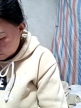 phay79 online show from March 9, 2026, 5:00 am