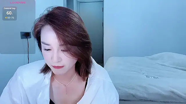 xiaolu-686 online show from March 25, 2026, 3:29 pm