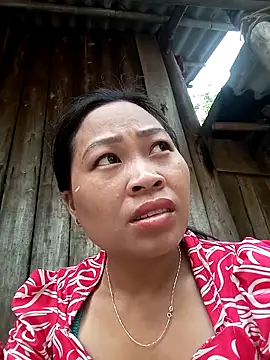 Mizu-hotshow online show from April 13, 2026, 1:44 am