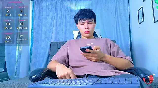 Snapshot of Dantekent chatting on May 12, 2026, 1:41 pm Dantekent online show from May 12, 2026, 1:41 pm