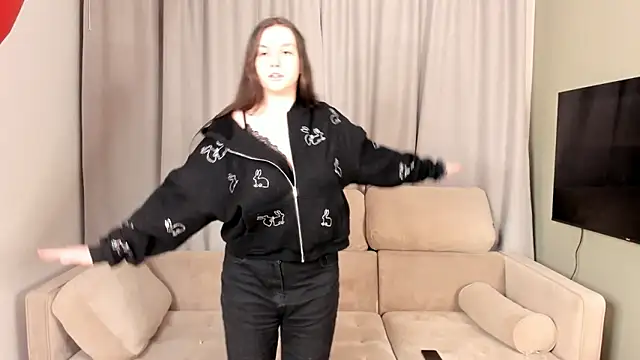 AmeeGalinis online show from March 2, 2026, 7:43 pm