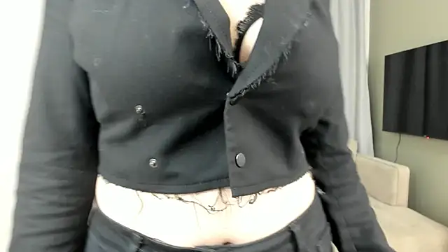 AmeeGalinis online show from March 4, 2026, 6:47 pm