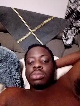 Il mercenario96 online show from June 19, 2026, 12:26 am