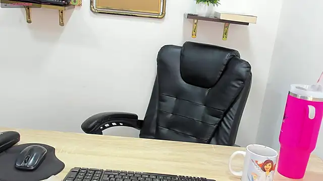 Stefy cg online show from April 8, 2026, 6:30 pm