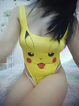 Snapshot of Meow_cute chatting on June 7, 2026, 5:49 pm Meow cute online show from June 7, 2026, 5:49 pm