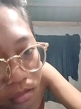 Snapshot of angelpinay44 chatting on March 9, 2026, 3:49 pm angelpinay44 online show from March 9, 2026, 3:49 pm