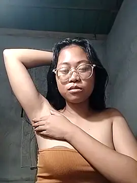 Snapshot of angelpinay44 chatting on March 23, 2026, 8:24 pm angelpinay44 online show from March 23, 2026, 8:24 pm
