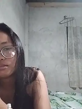 Snapshot of angelpinay44 chatting on June 22, 2026, 2:25 pm angelpinay44 online show from June 22, 2026, 2:25 pm