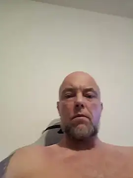HornyDaddyMuscle online show from June 5, 2026, 8:36 pm