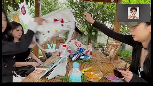 Retro-8090SS online show from April 19, 2026, 9:19 am