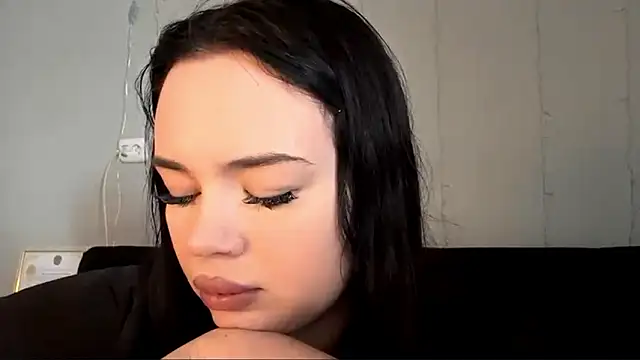 PerfectLila online show from March 5, 2026, 4:08 am