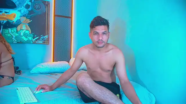 Hornyshow1 online show from March 25, 2026, 11:49 am