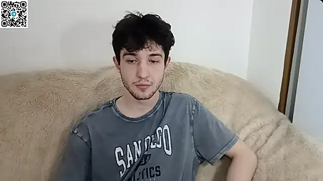  ZaneX online show from April 21, 2026, 7:39 pm