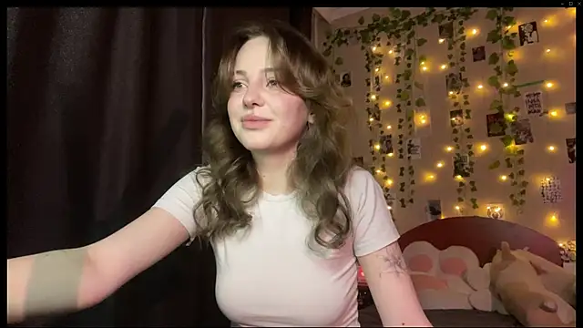 GretaMcdannold online show from March 6, 2026, 1:07 pm