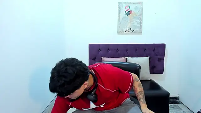 Snapshot of TomBoy_Natali chatting on March 13, 2026, 6:36 pm TomBoy Natali online show from March 13, 2026, 6:36 pm