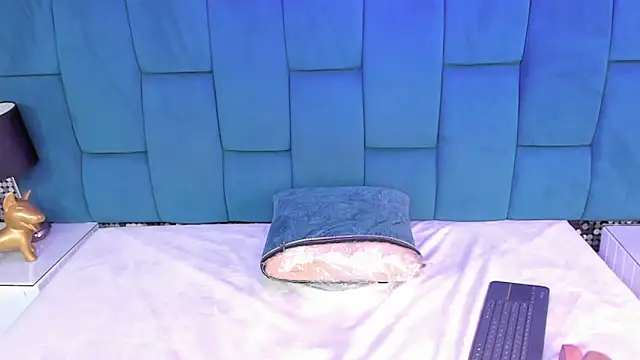 reze chaw online show from March 27, 2026, 1:22 pm