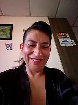 Lucia Rios online show from April 21, 2026, 10:56 pm