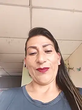 Lucia Rios online show from June 12, 2026, 5:01 pm