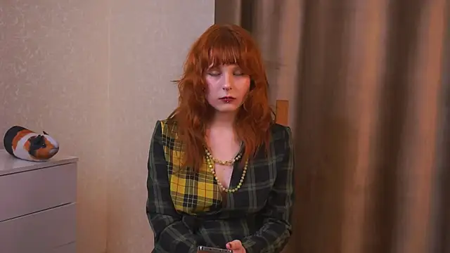 Snapshot of NadaMagby chatting on March 5, 2026, 8:54 am NadaMagby online show from March 5, 2026, 8:54 am