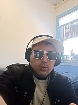 jaypeppers69 online show from March 11, 2026, 10:05 pm