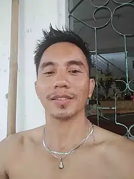 traiwe06 online show from June 2, 2026, 11:29 pm