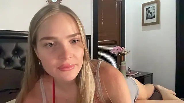 xo madeline online show from March 14, 2026, 11:10 pm