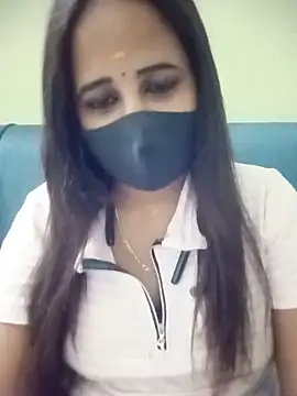 Snapshot of Tamil_Rani- chatting on June 19, 2026, 6:45 pm Tamil Rani- online show from June 19, 2026, 6:45 pm