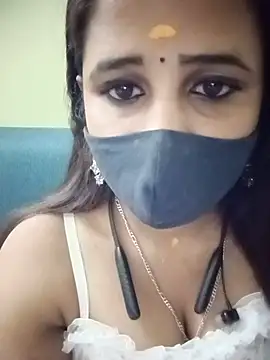 Snapshot of Tamil_Rani- chatting on June 24, 2026, 6:18 pm Tamil Rani- online show from June 24, 2026, 6:18 pm