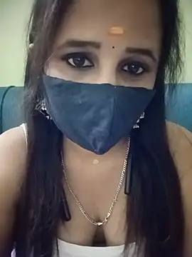 Snapshot of Tamil_Rani- chatting on June 25, 2026, 5:28 pm Tamil Rani- online show from June 25, 2026, 5:28 pm