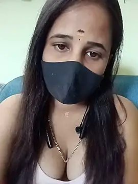 Snapshot of Tamil_Rani- chatting on July 2, 2026, 6:08 am Tamil Rani- online show from July 2, 2026, 6:08 am