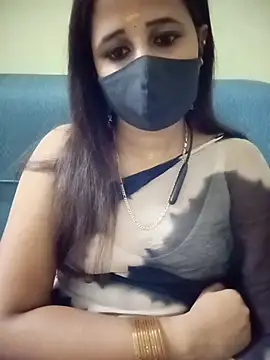 Snapshot of Tamil_Rani- chatting on July 2, 2026, 6:14 pm Tamil Rani- online show from July 2, 2026, 6:14 pm